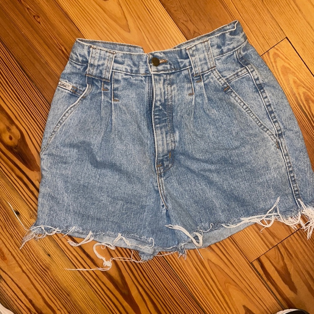Vintage chic shorts